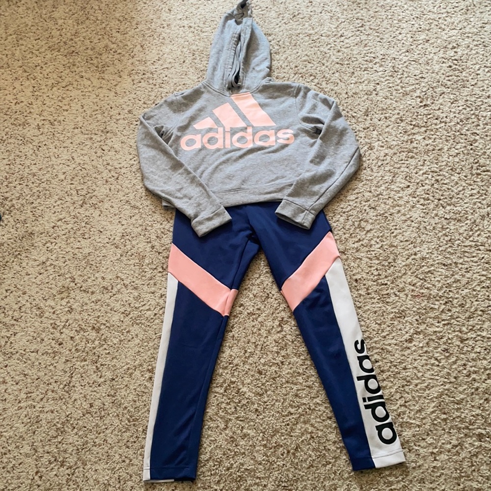 Adidas athletic set